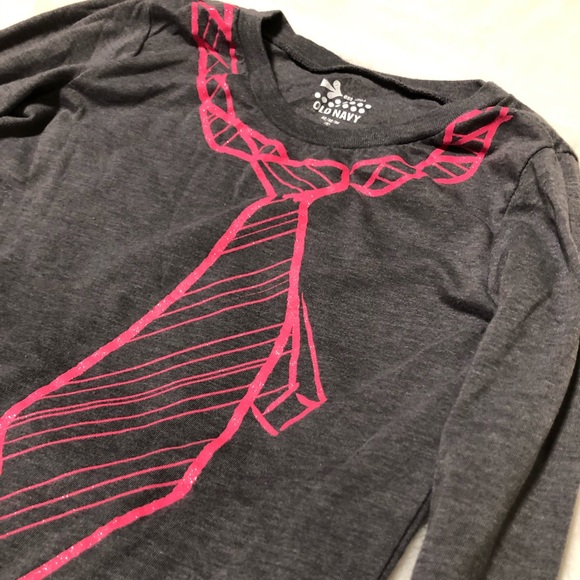Girl’s Old Navy Tie Silhouette Graphic Tee Size M/8 - Picture 7 of 8